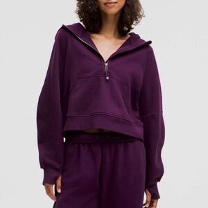 Lululemon Scuba Oversized Half-Zip Hoodie
Dramatic Magenta Purple Size M/L